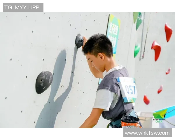 重庆攀岩队意识争议引发热议攀岩运动未来发展亟需关注 重庆攀岩队意识争议引发热议攀岩运动未来发展亟需关注