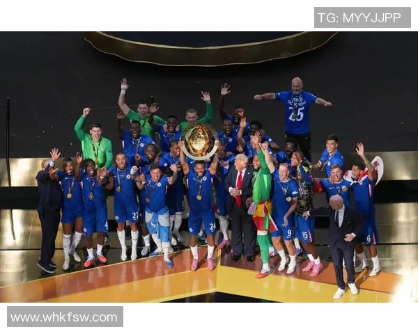切尔西足球明星时尚穿搭大揭秘展现个性与风采的魅力造型 切尔西足球明星时尚穿搭大揭秘展现个性与风采的魅力造型